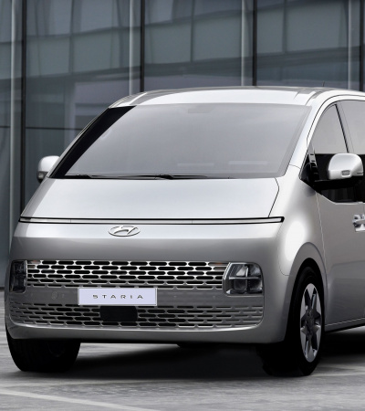 Hyundai Staria (2022-)