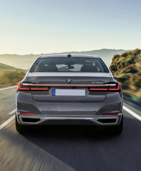 BMW 7-series G12 (2019-2022) фонари