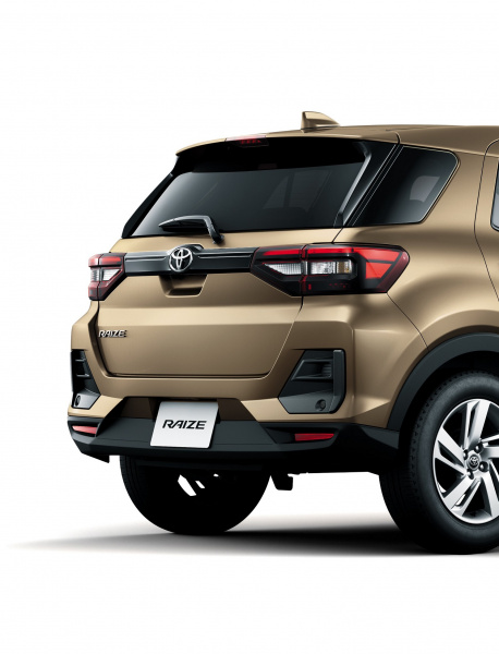 Toyota Raize (I) (2019-) фонари