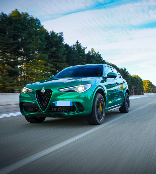 Alfa Romeo Stelvio (2019-)