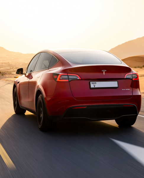 Tesla Model Y (I) (2020-)
